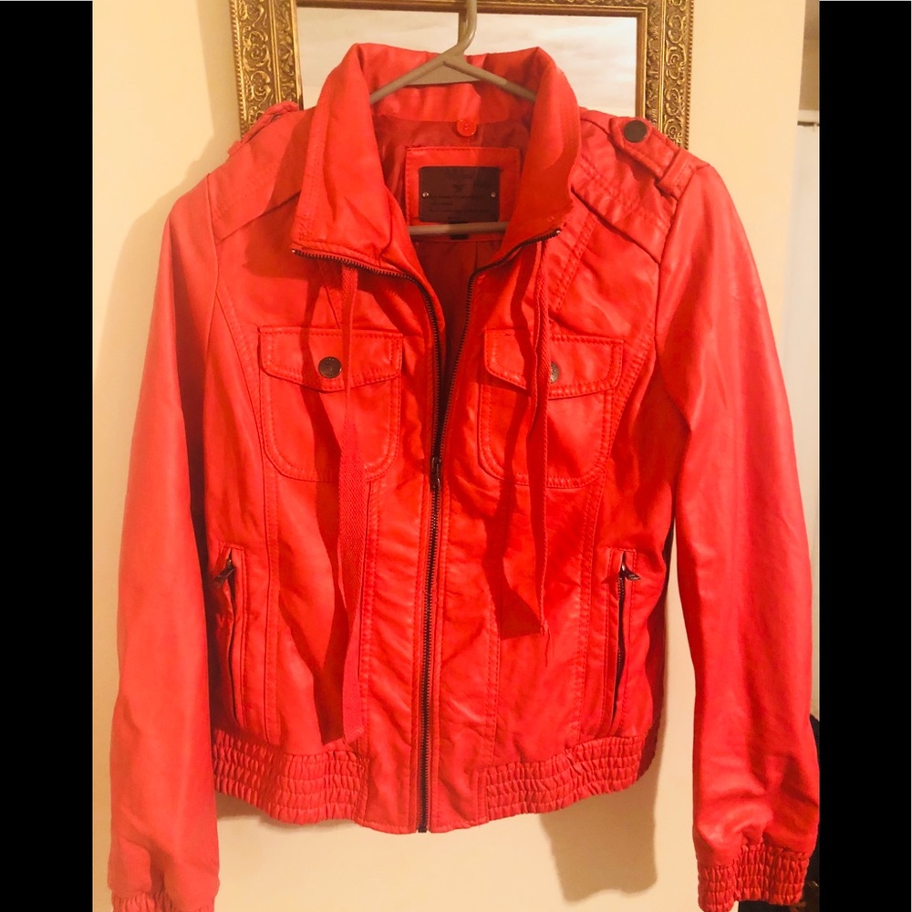 🍁Coral vegan leather jacket 🍁